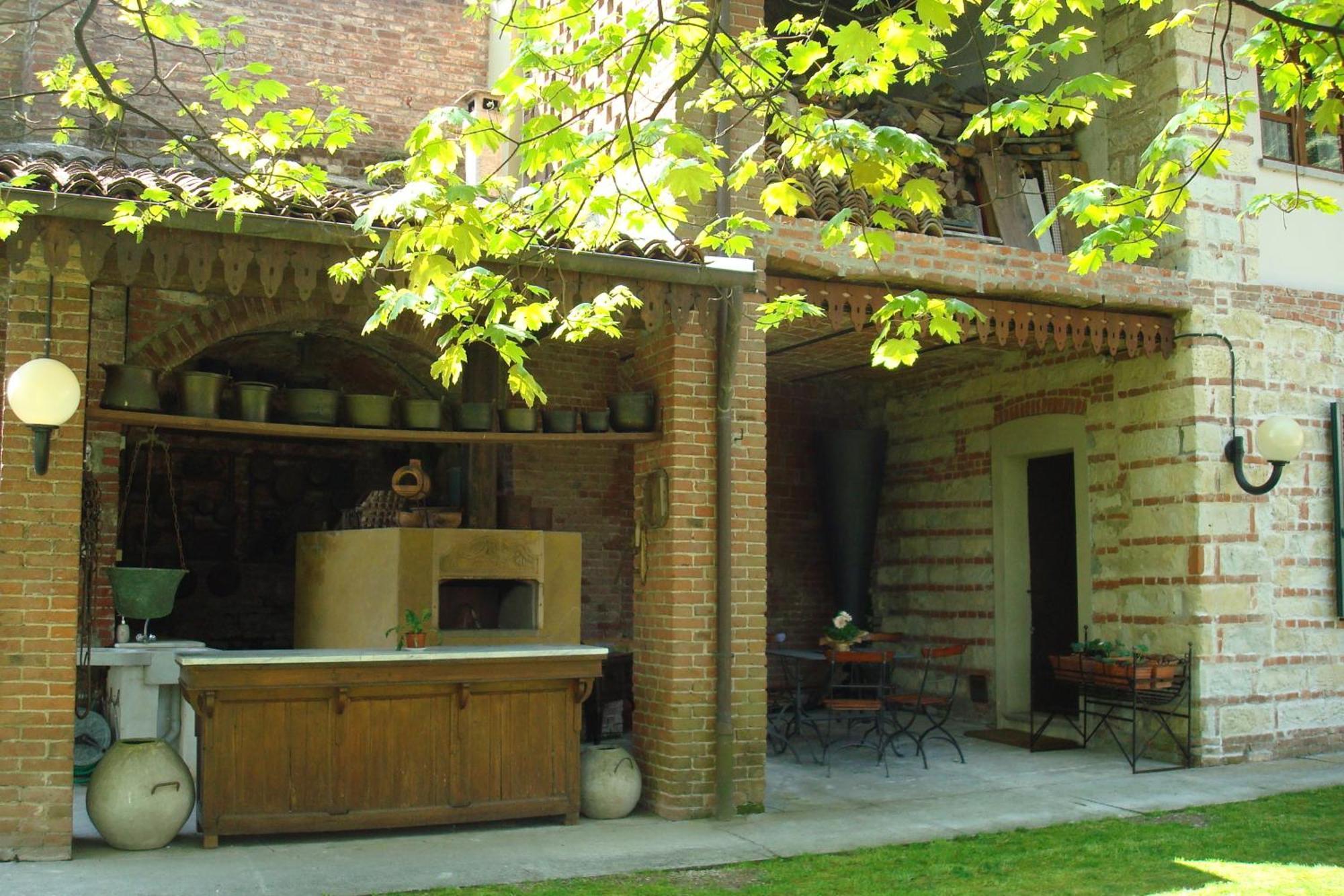 Dimora Storica La Corte Delle 4 Stagioni Ozzano Monferrato ภายนอก รูปภาพ