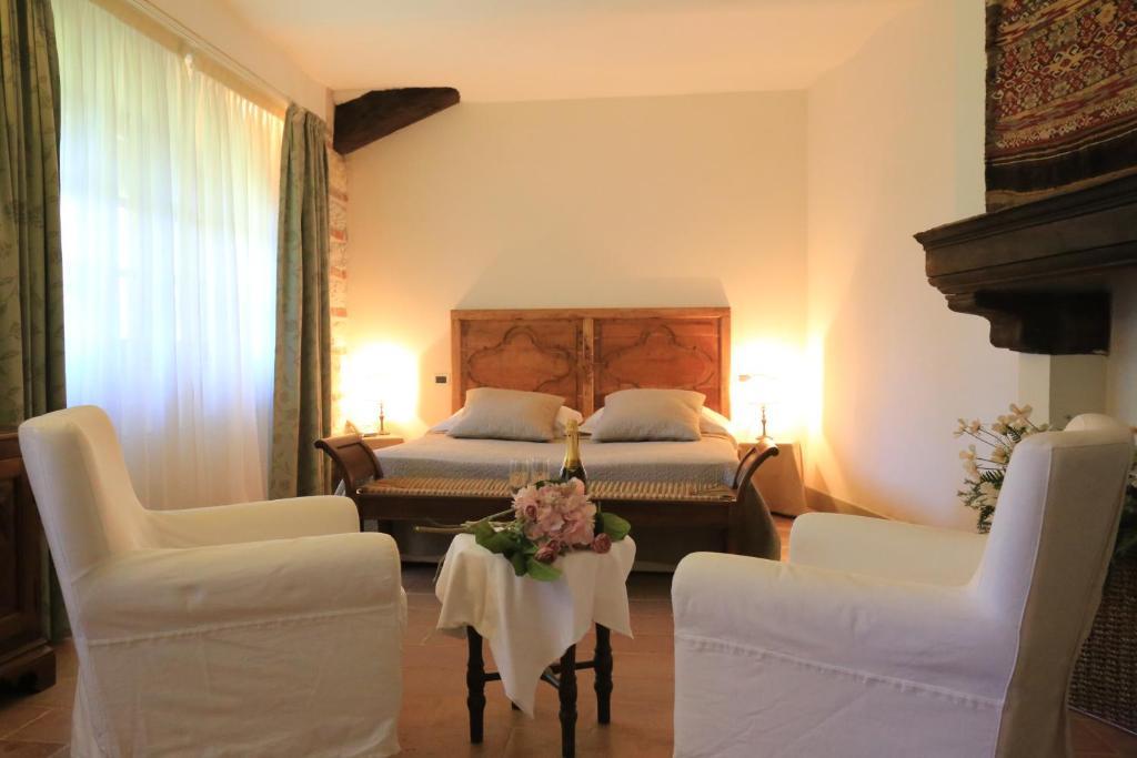Dimora Storica La Corte Delle 4 Stagioni Ozzano Monferrato ห้อง รูปภาพ