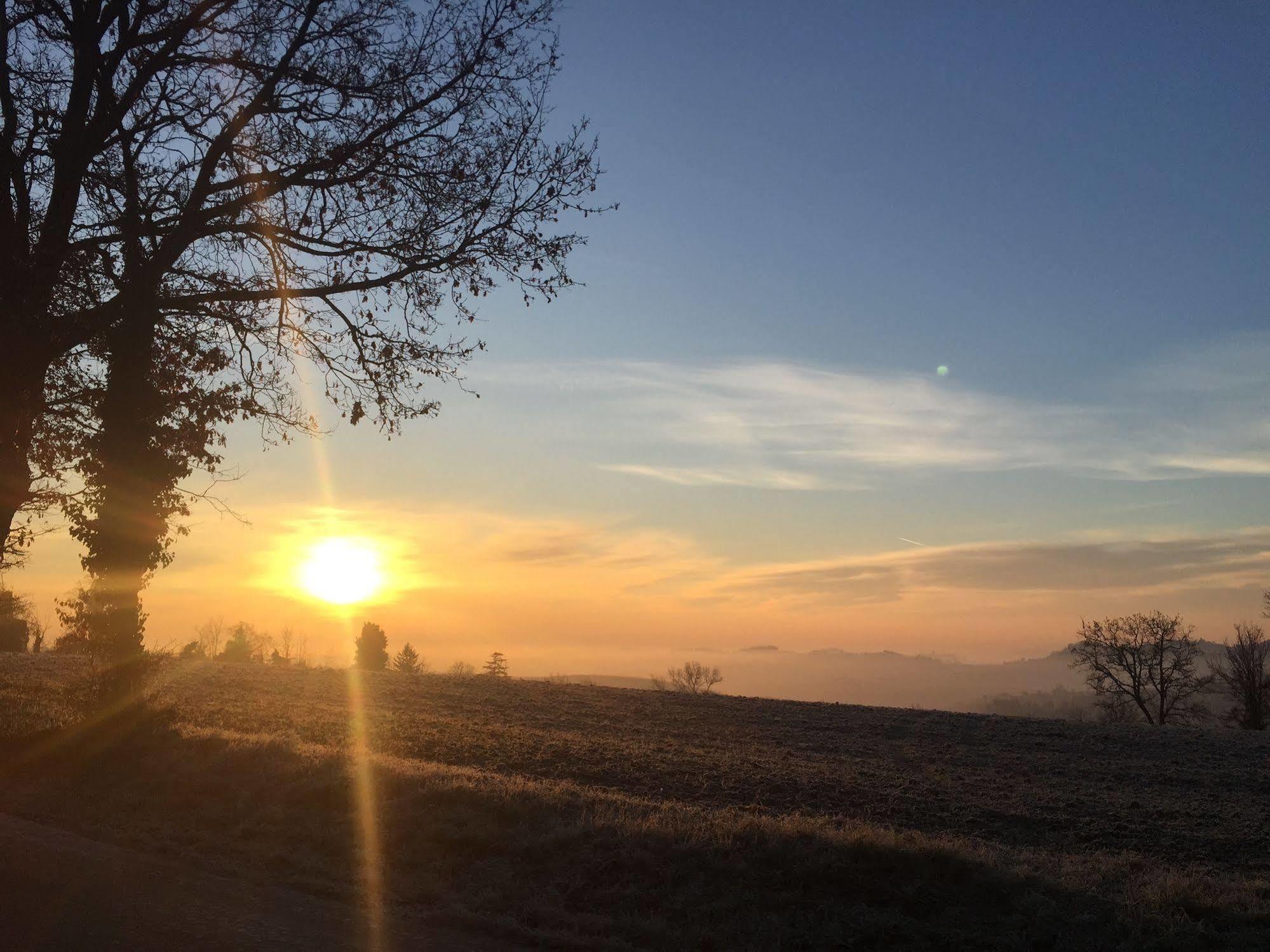 Dimora Storica La Corte Delle 4 Stagioni Ozzano Monferrato ภายนอก รูปภาพ
